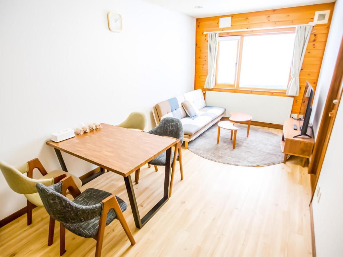 Rusutsu Lodges Pension Lilla Huset Niseko Luaran gambar