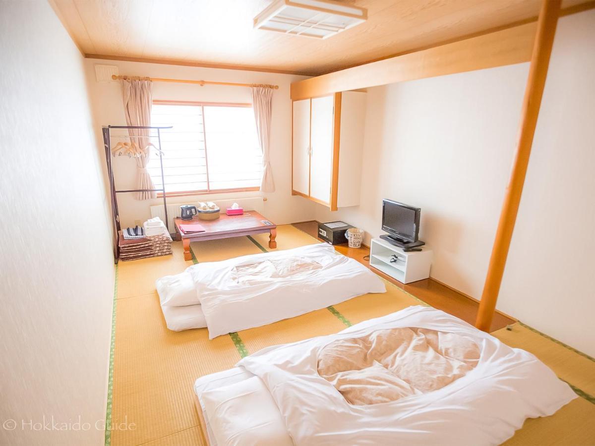 Rusutsu Lodges Pension Lilla Huset Niseko Luaran gambar